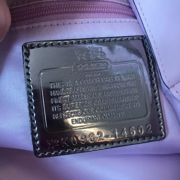 Coach Shoulder bag & matching wallet. - Picture 8 of 8